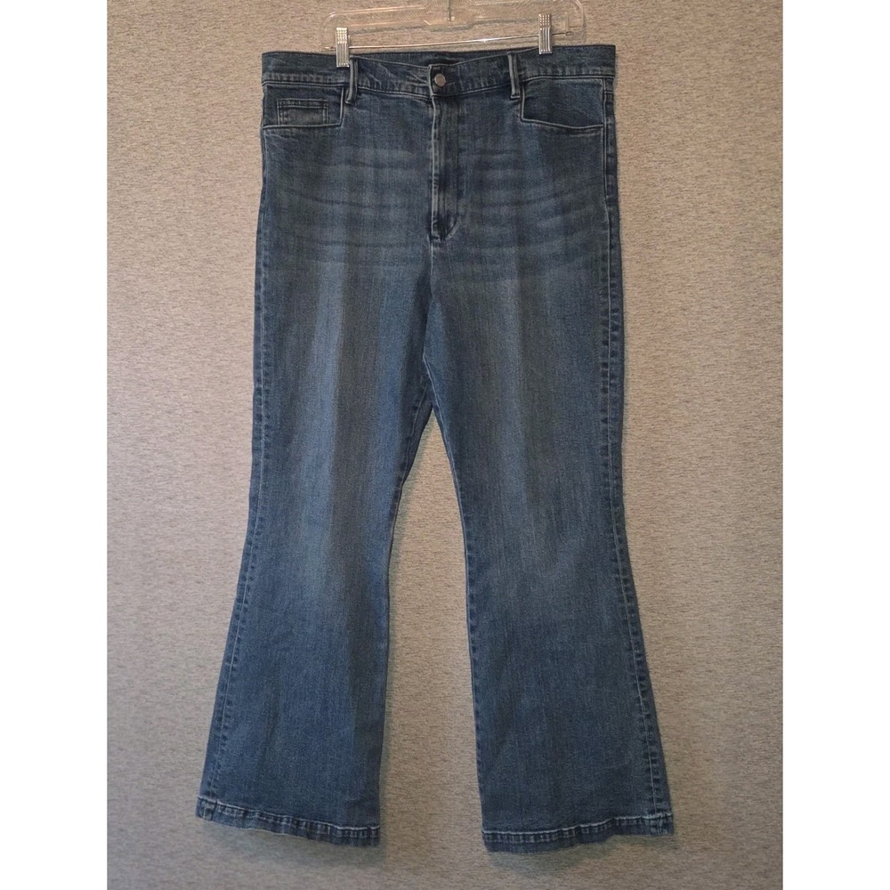 Ann Taylor Womens Blue Denim Jeans Size 16 Bootcut Flare Leg‎ Pants NWT $99